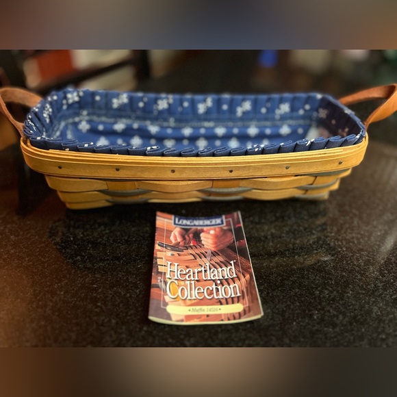 Longaberger Other - Longaberger Heartland Collection 1997 muffin basket